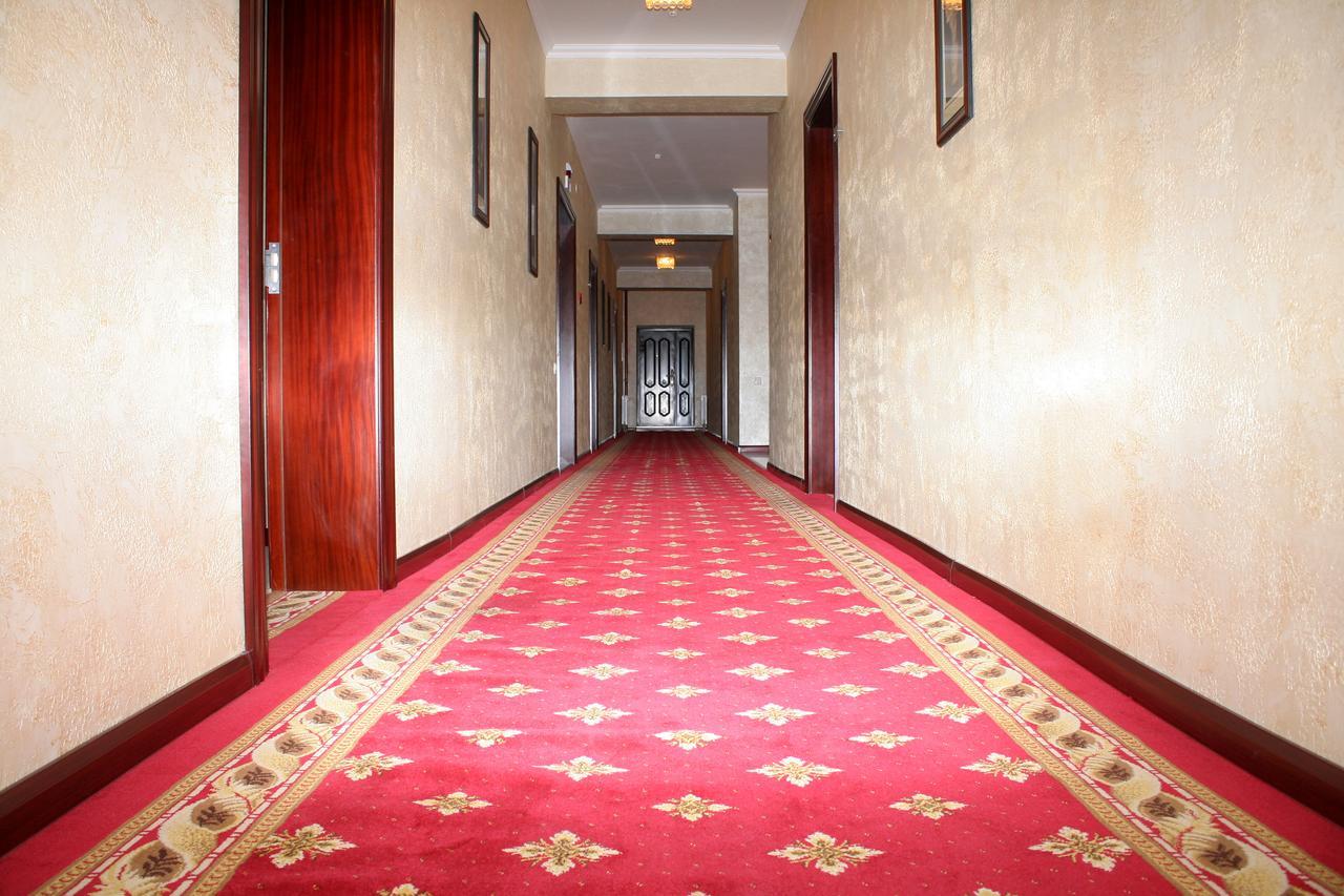 Luxurious Hotel Taraz Exterior foto